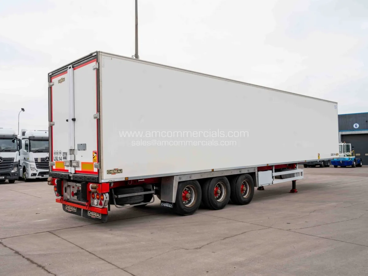 2016 CHEREAU MEAT RAIL FRIDGE TRAILER - Image 1