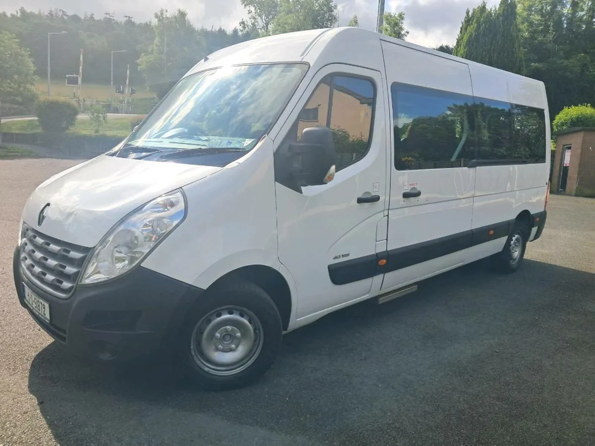 2011 Renault Master 16 seat Minibus - Image 2