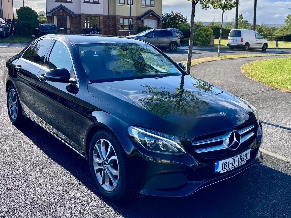 Mercedes-Benz C-Class 2018 - Image 4