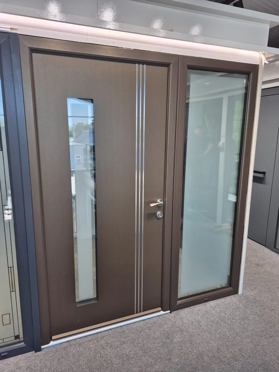 Front doors - Image 2