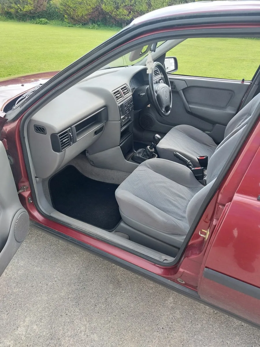 Vauxhall Cavalier 1994 - Image 4