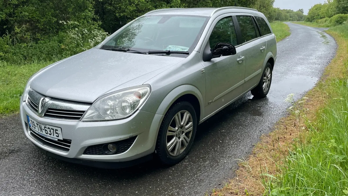 2009 Vauxhall Astra 1.7 CDTI - FULL TAX & NCT - Image 2