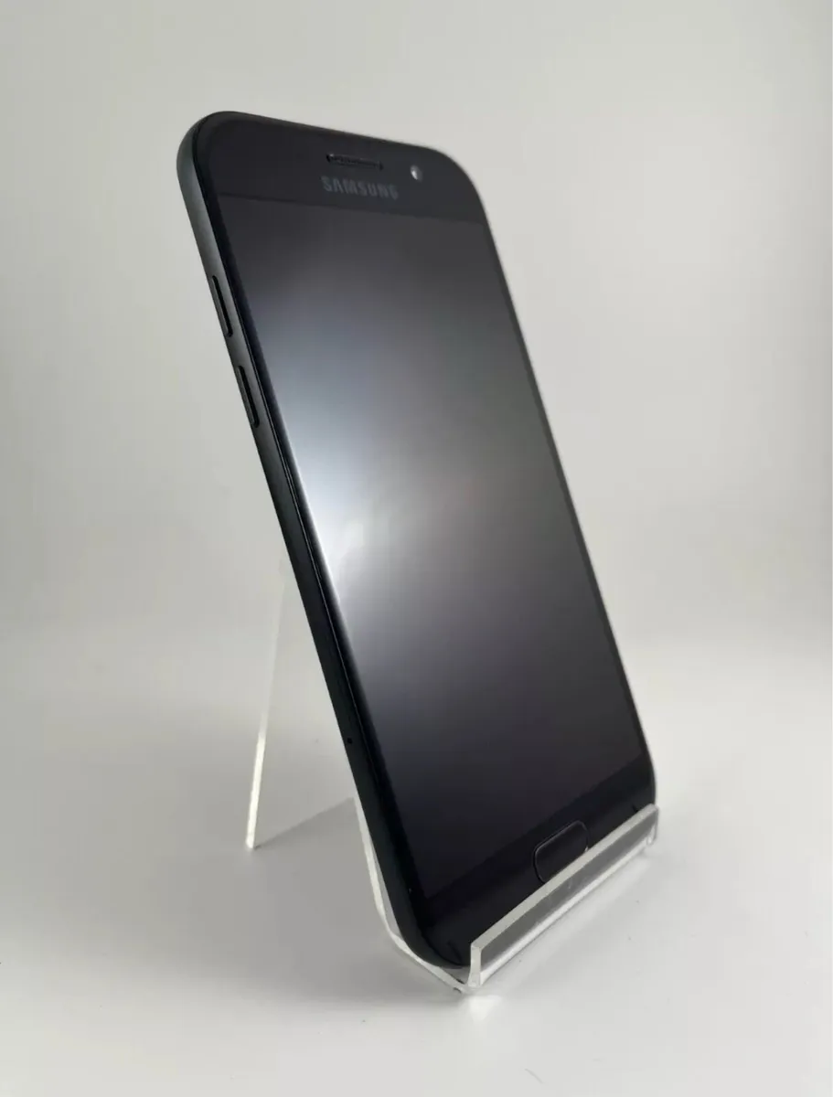 Samsung Galaxy A5 A520F 2017 32GN unlocked 2x - Image 1