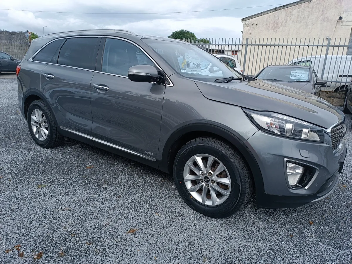 2016 Kia Sorento 2.2 crdi platinum AWD - Image 3