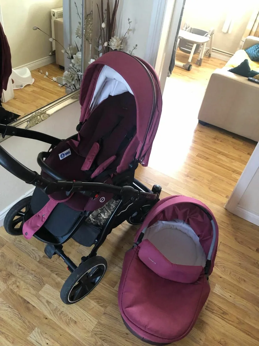 Pram - Image 2