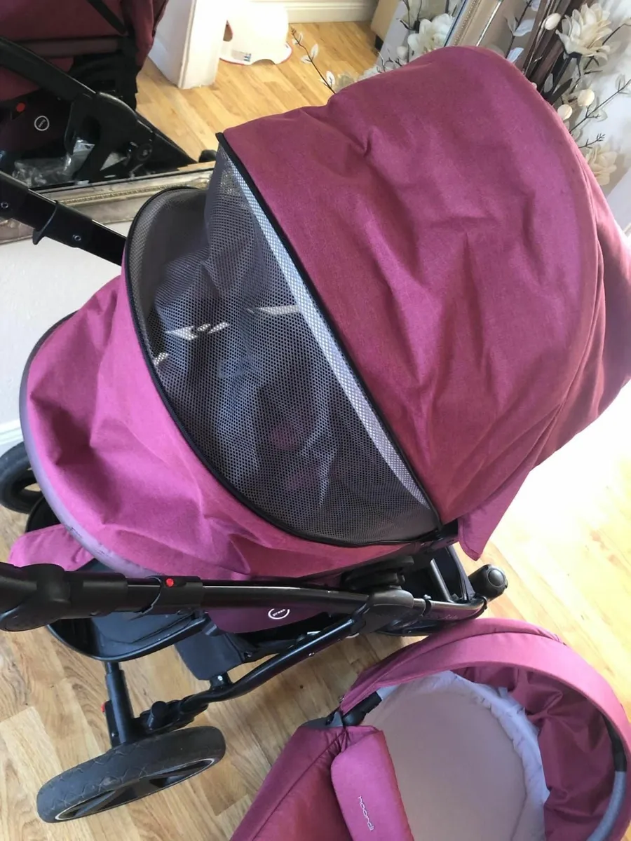 Pram - Image 3