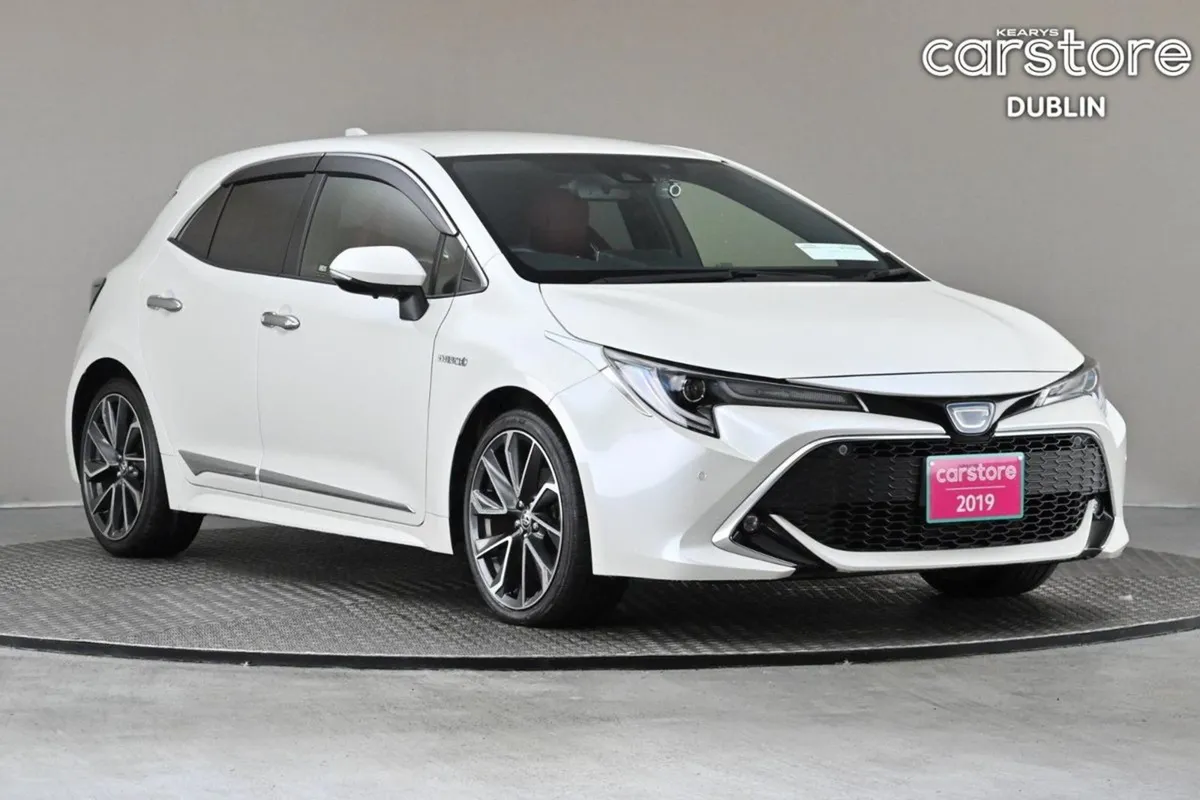 Toyota Corolla 1.8 Hybrid Sport 5DR  2tone Int sp - Image 1