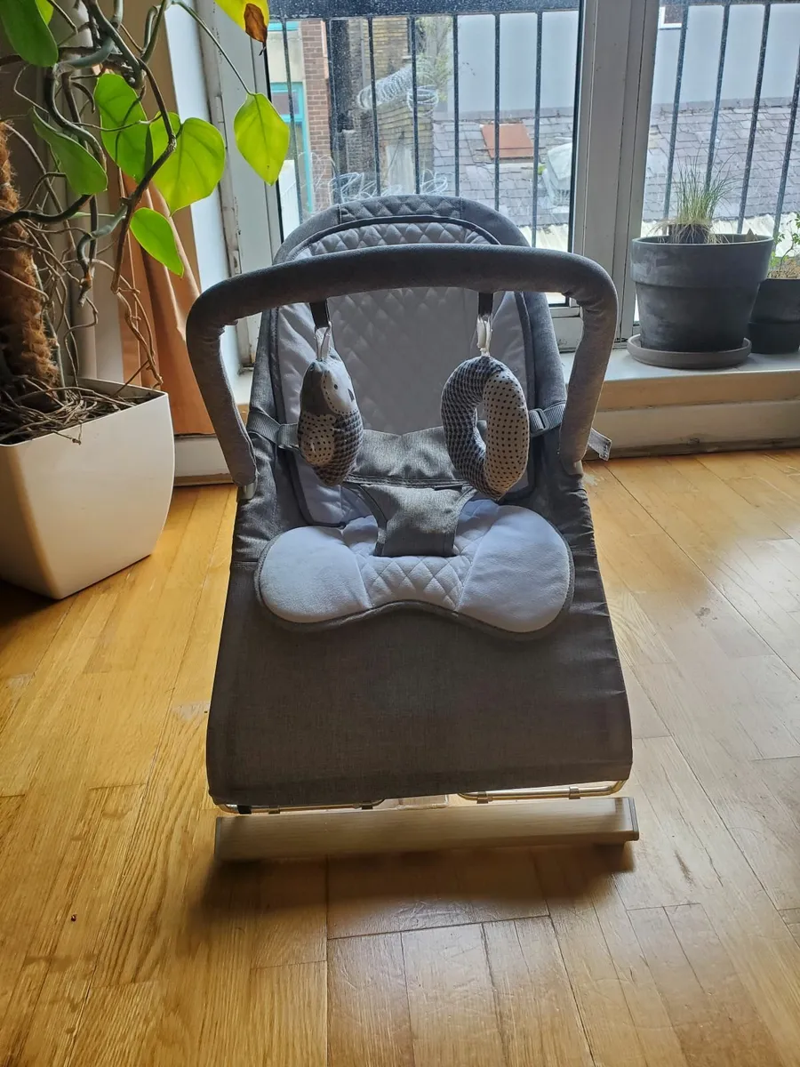 Wooden Baby Bouncer - Image 3