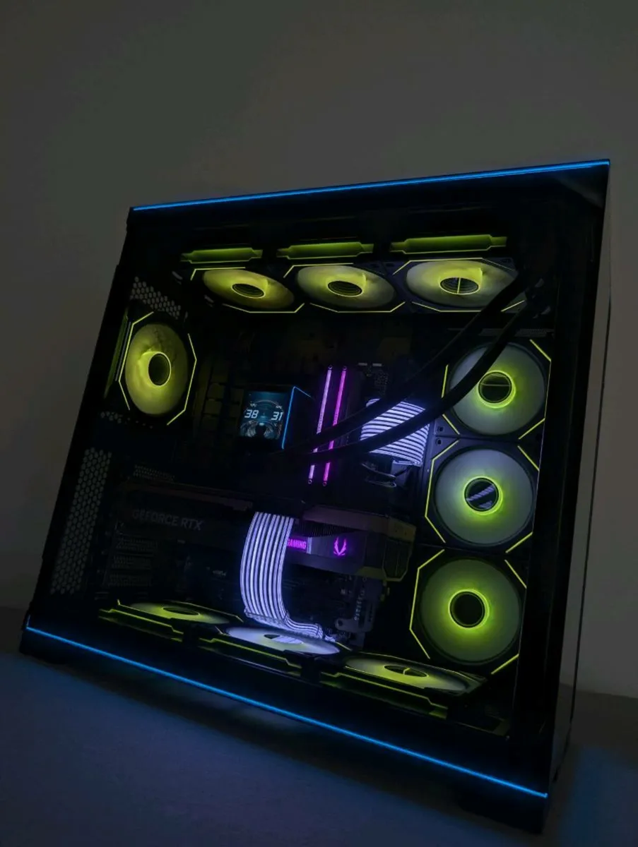 * Lian Li Ryzen X3D Gaming PC | Top Tier Build * - Image 3