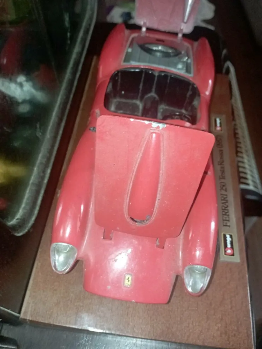 1957 BbURAGO FERRARI 250  TESTA ROSSA - Image 2