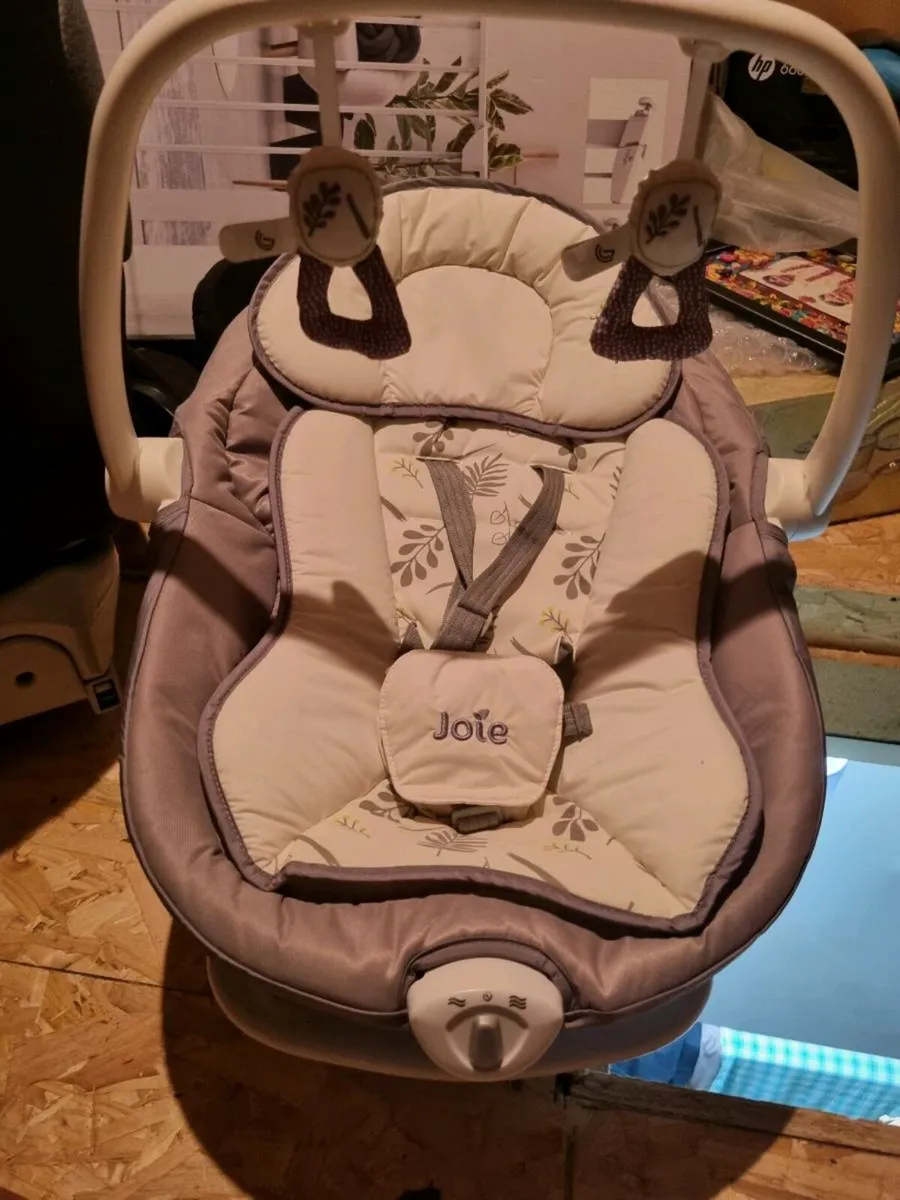 Baby swing and rocker 2 in 1 - Image 3