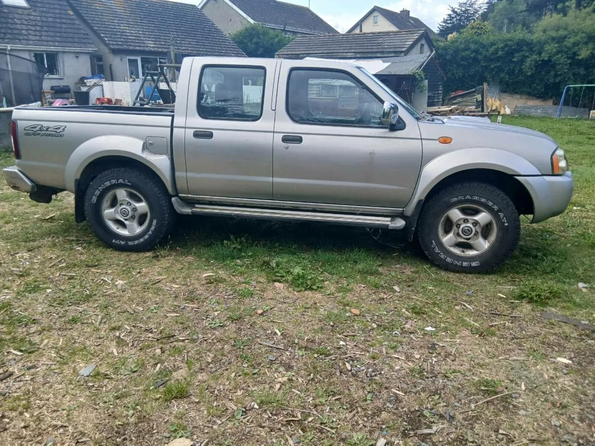 Nissan navra 2.5 diesel 4x4 70000mile low miles - Image 1