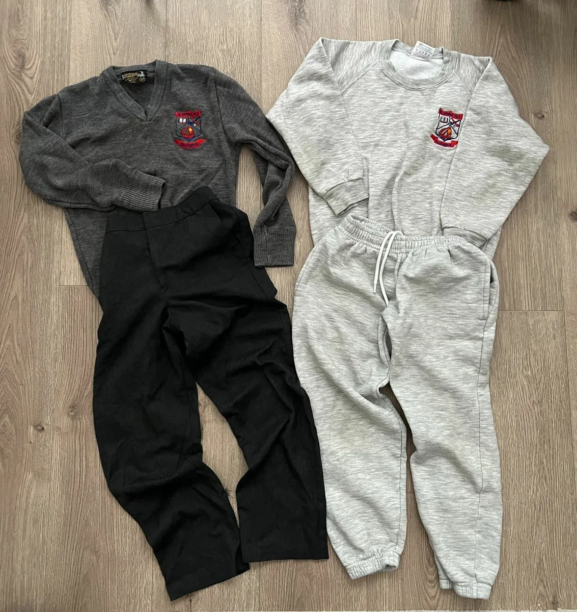 Bushypark school uniform - Image 1