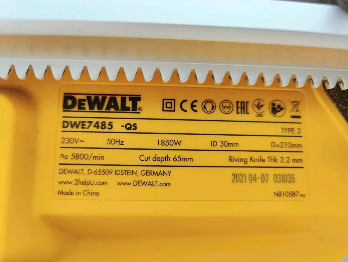DeWalt Table Saw DWE7485-QS - Image 2