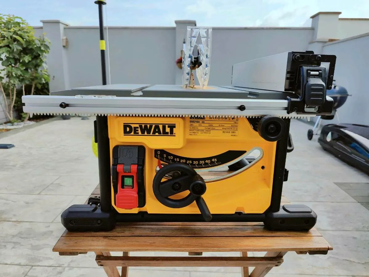 DeWalt Table Saw DWE7485-QS - Image 3