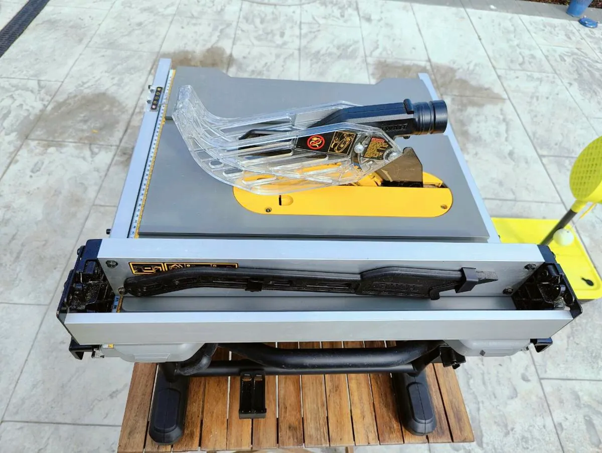 DeWalt Table Saw DWE7485-QS - Image 4