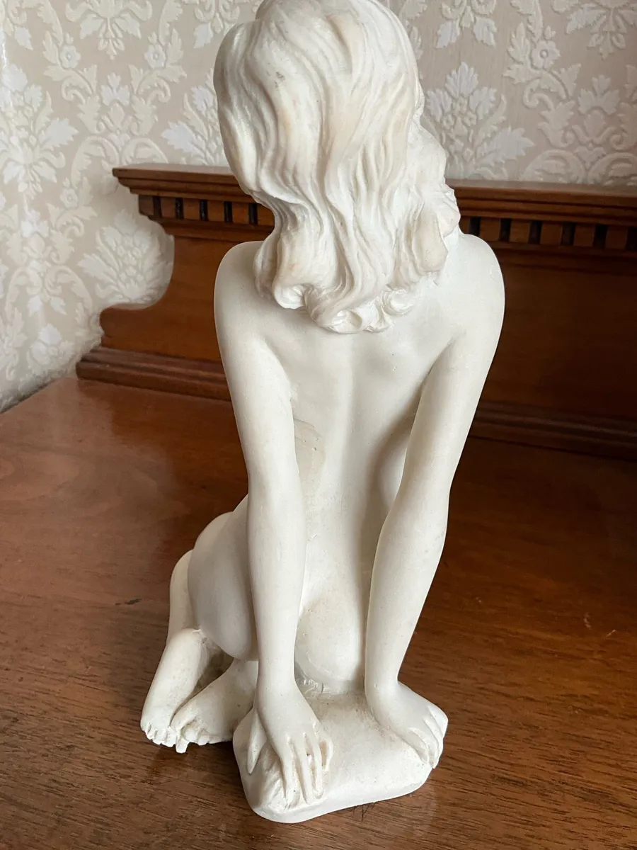 Alabaster Nude Figurine - Image 4