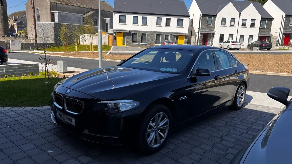BMW 5 series - Image 1