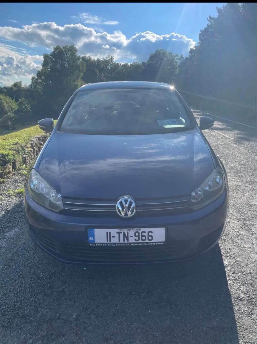 2011 Golf - Image 3