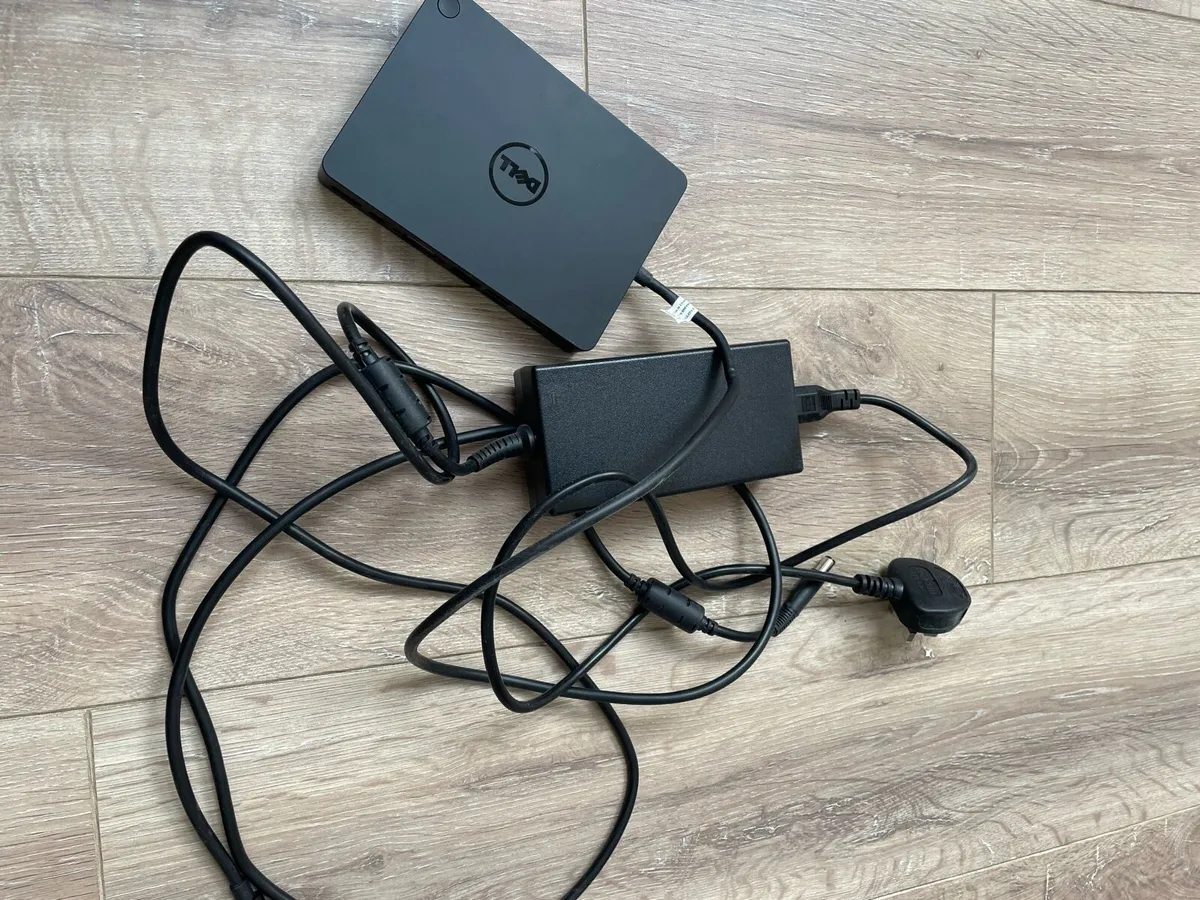 Dell WD15 K17A Docking Station - Image 1