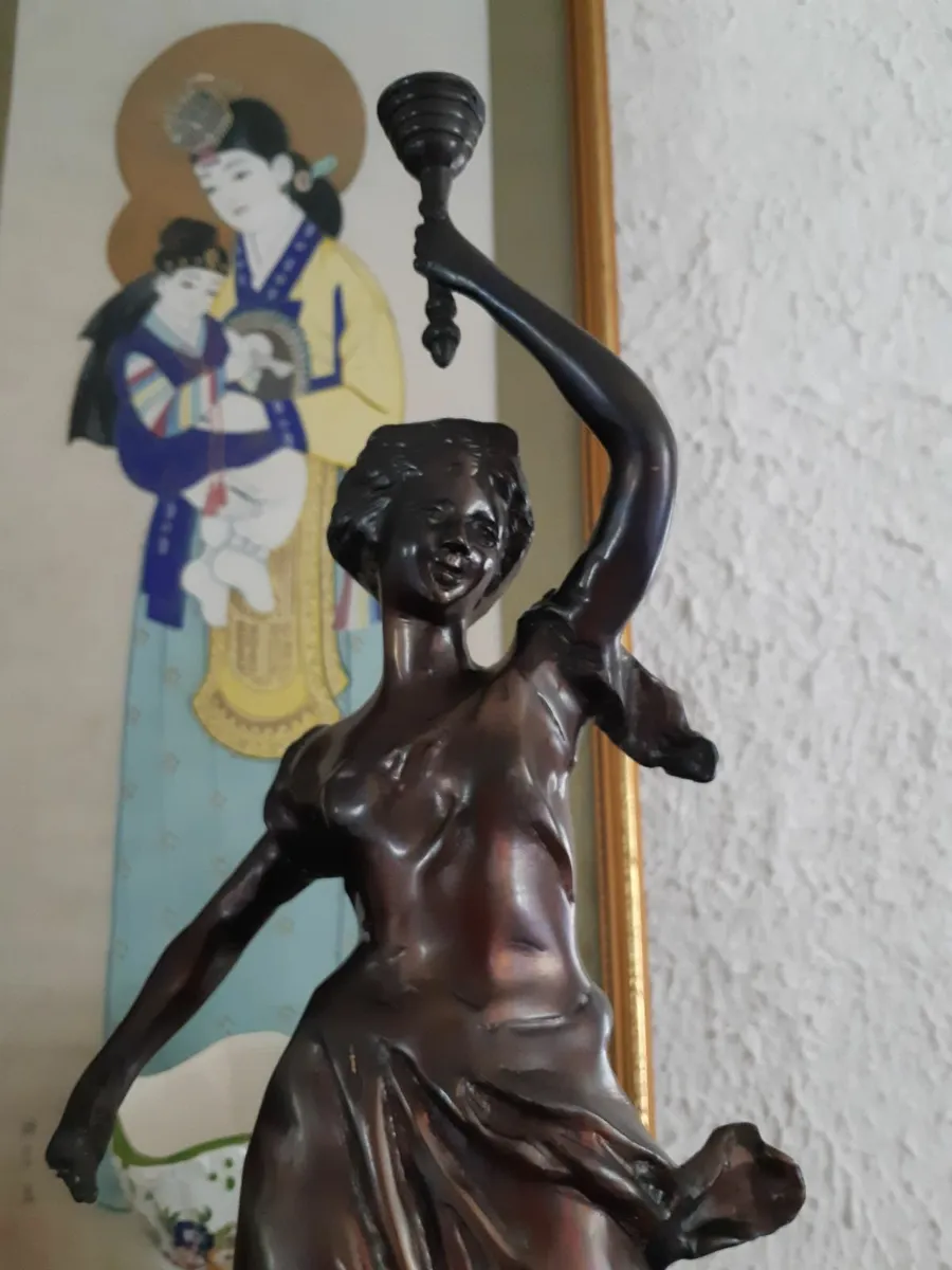 Rare 19 th. Century Bronze signed Rousseau. - Image 1