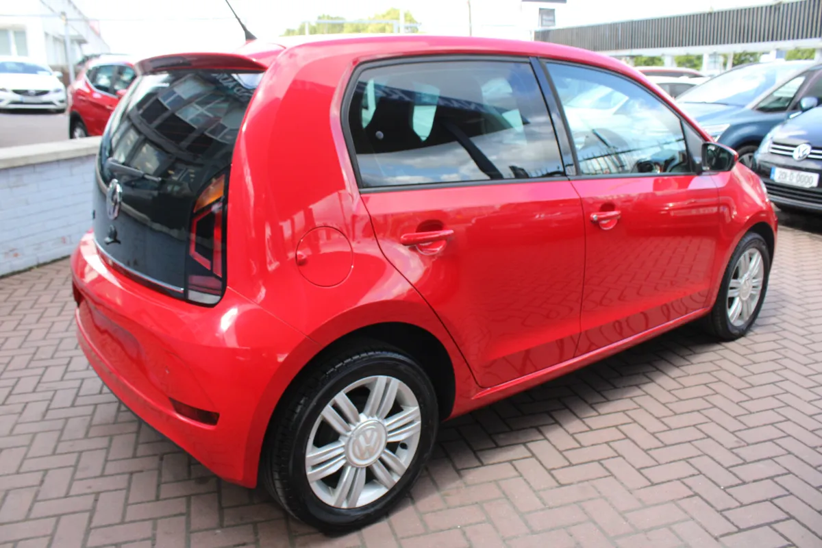 VOLSWAGEN UP HIGH UP 5DR HATCHBACK AUTOMATIC - Image 4
