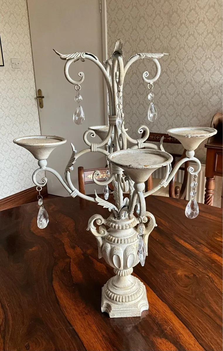 Shabby Chic Centrepiece Candelabra - Image 4
