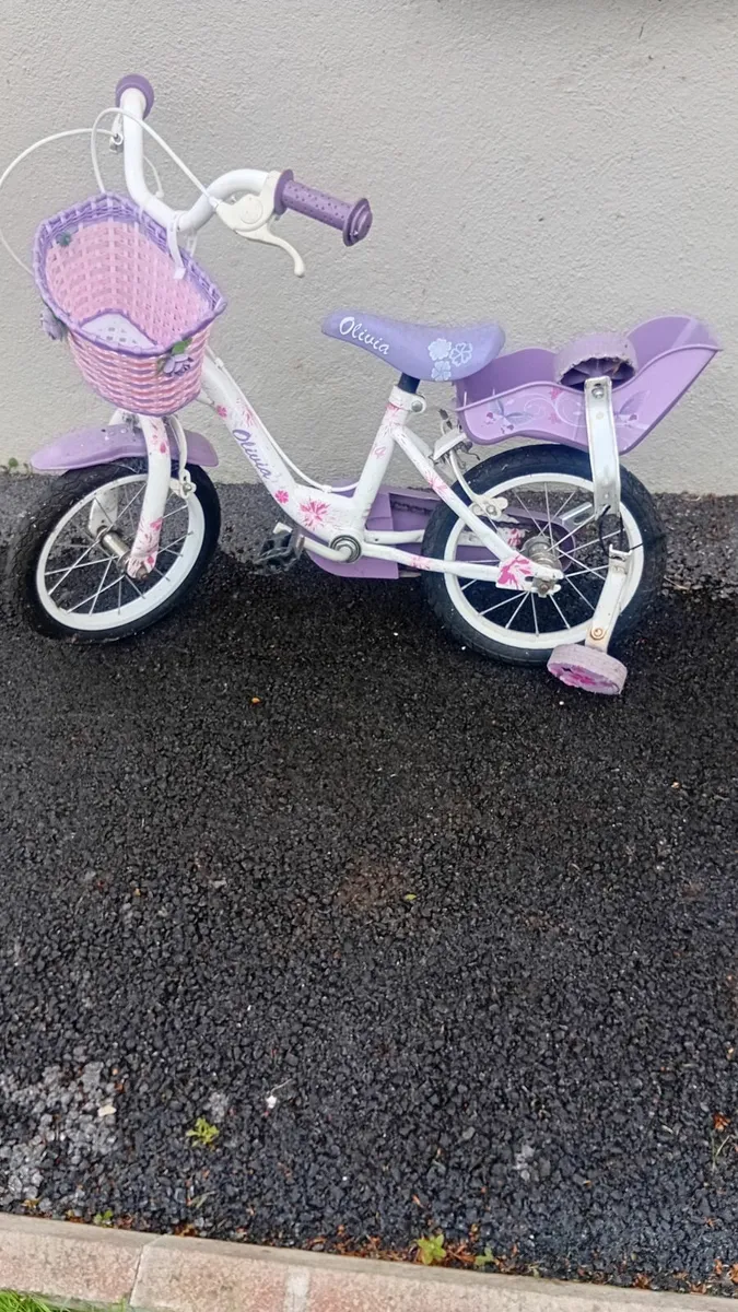 Girls bike - Image 1