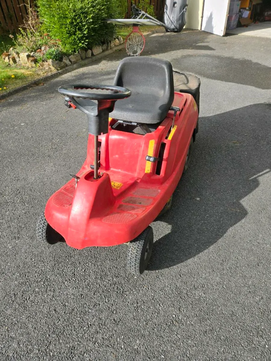 Ride on Mower - Image 2