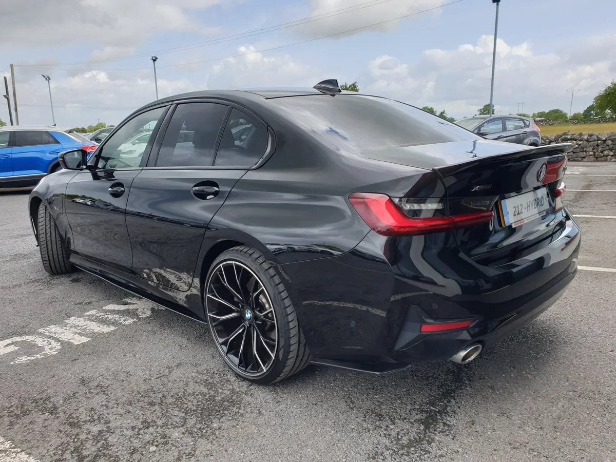 BMW 330E**M PERFORMANCE KIT & UPGRADED ALLOYS** - Image 4