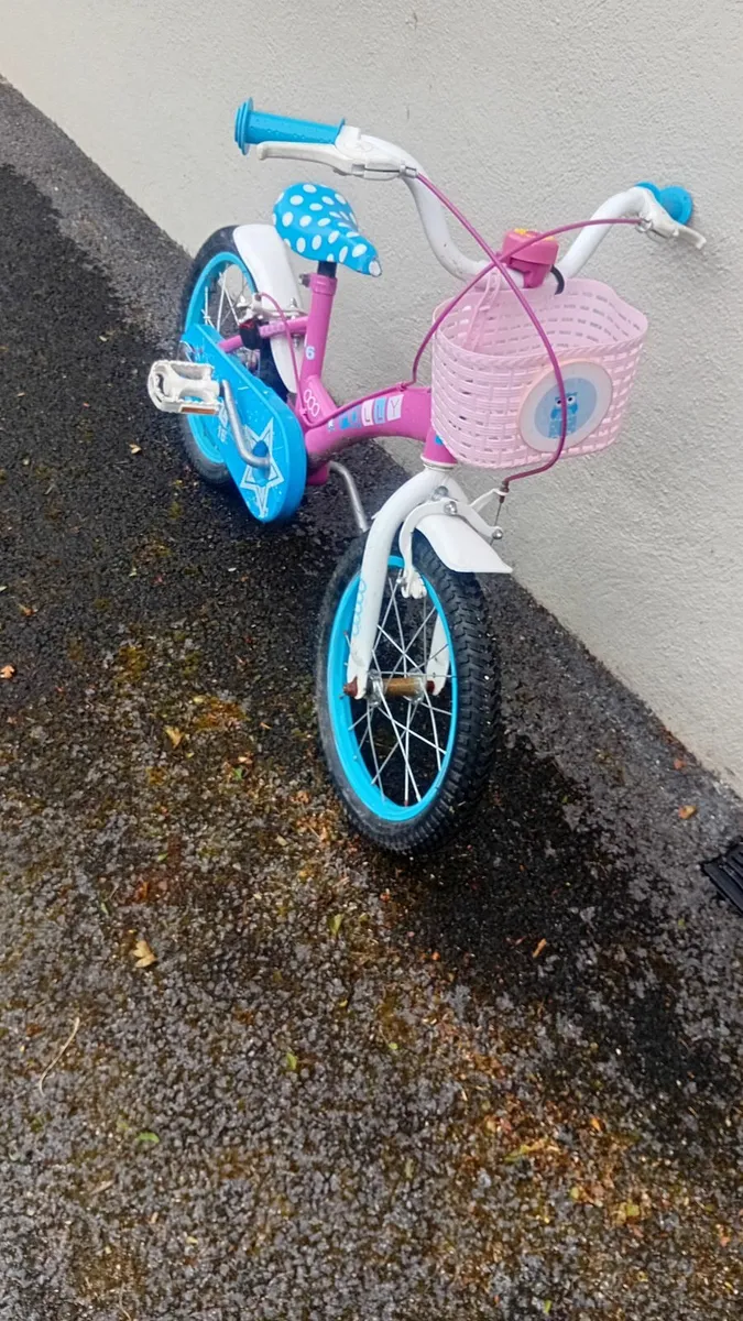 Girls bike - Image 2
