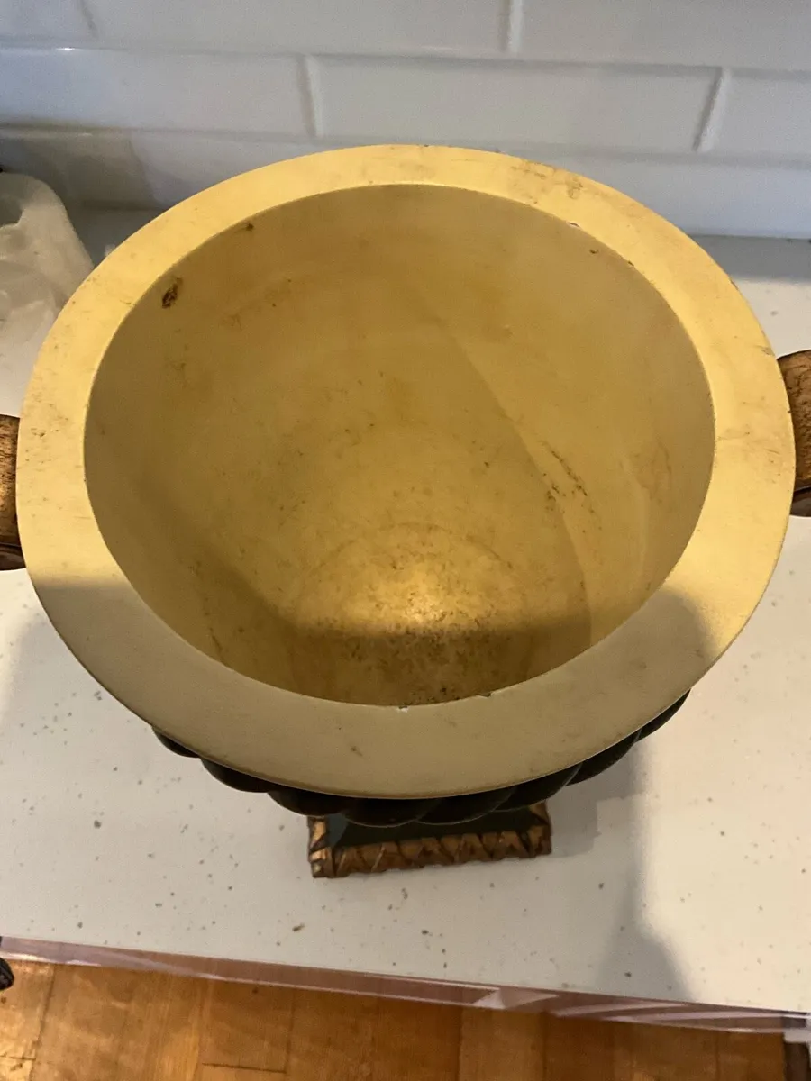 Spectacular Large Vintage Ceramic Plant/Urn - Image 3