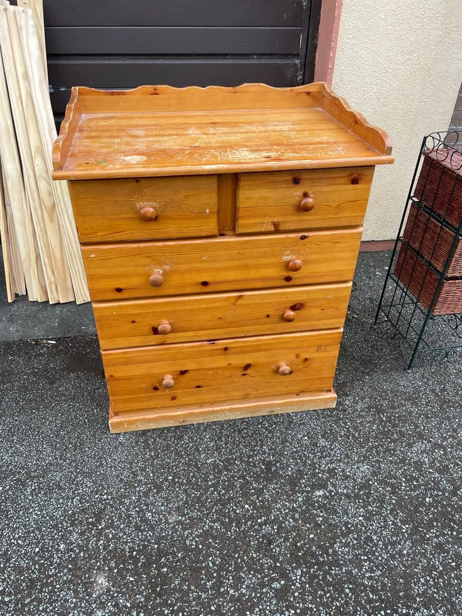 Heavy solid wooden chest of drawers pine - Image 1