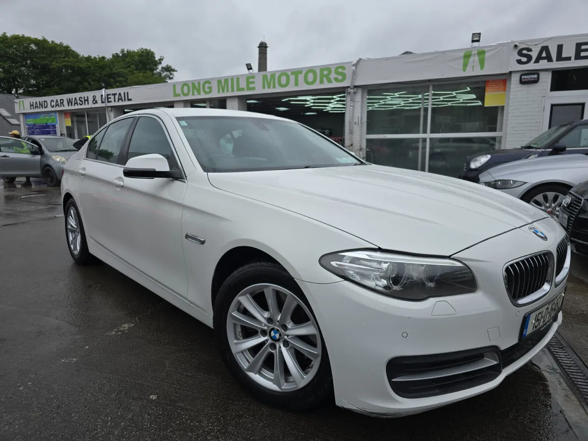 BMW 5-Series 2015 - Image 1