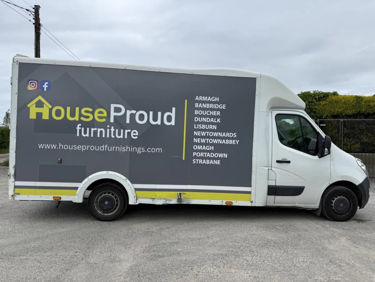 2017 Vauxhall Movano F3500 **Online Auction** - Image 3