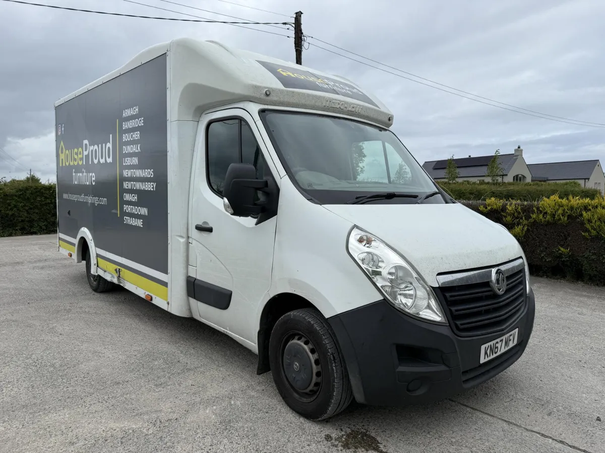 2017 Vauxhall Movano F3500 **Online Auction** - Image 1