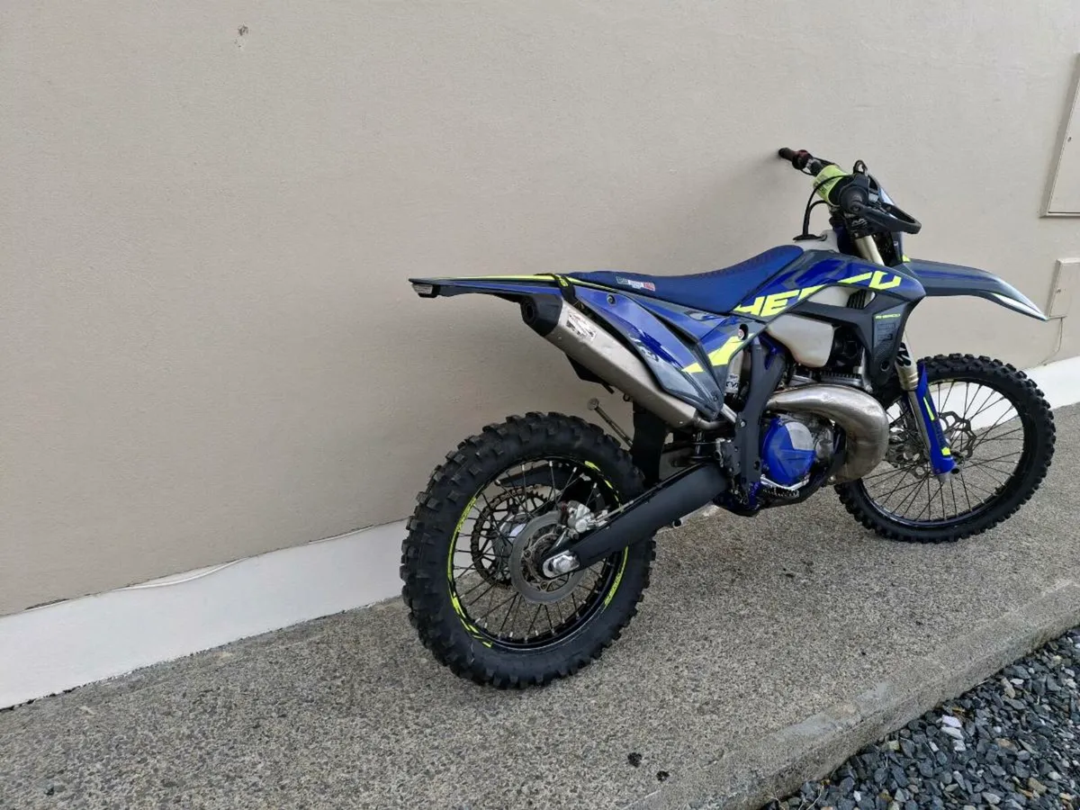 Sherco se 300 2 stroke - Image 3