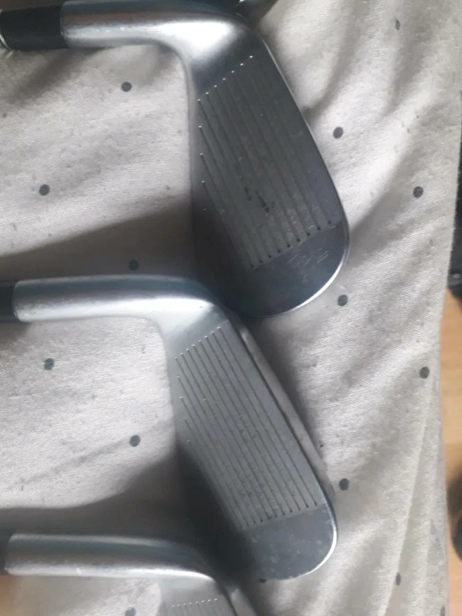 Srixon zx4 mk 11 irons - Image 2