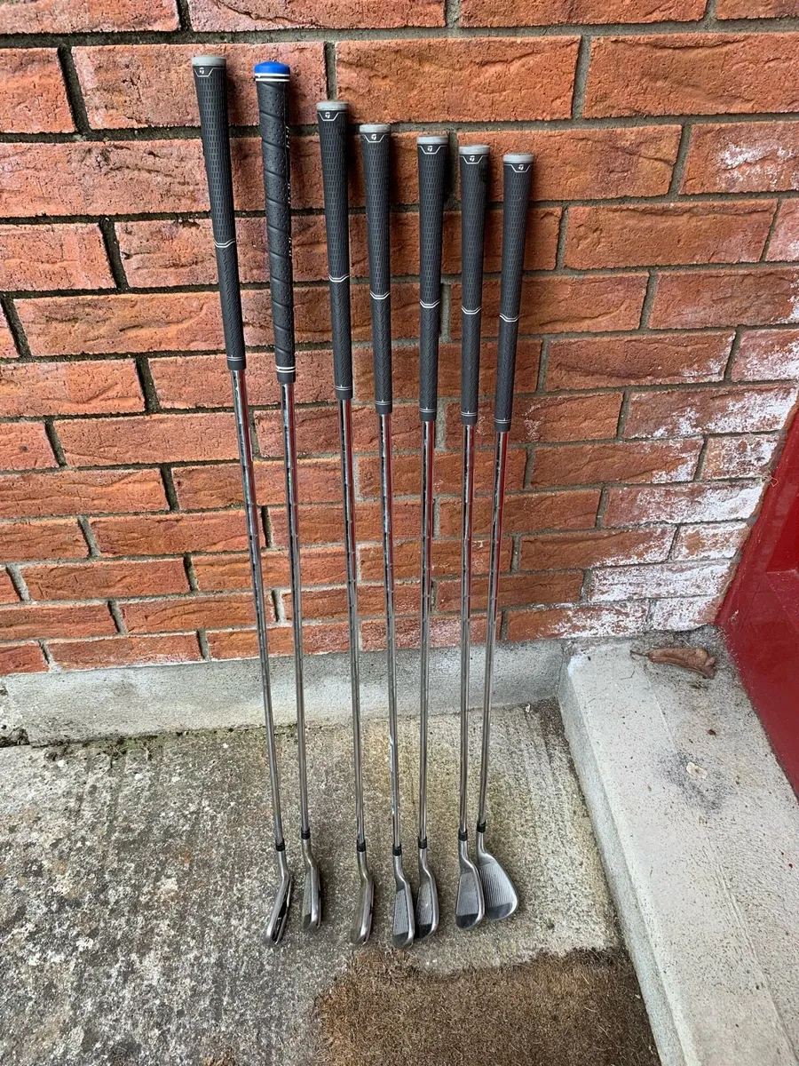 Golf clubs - Image 1