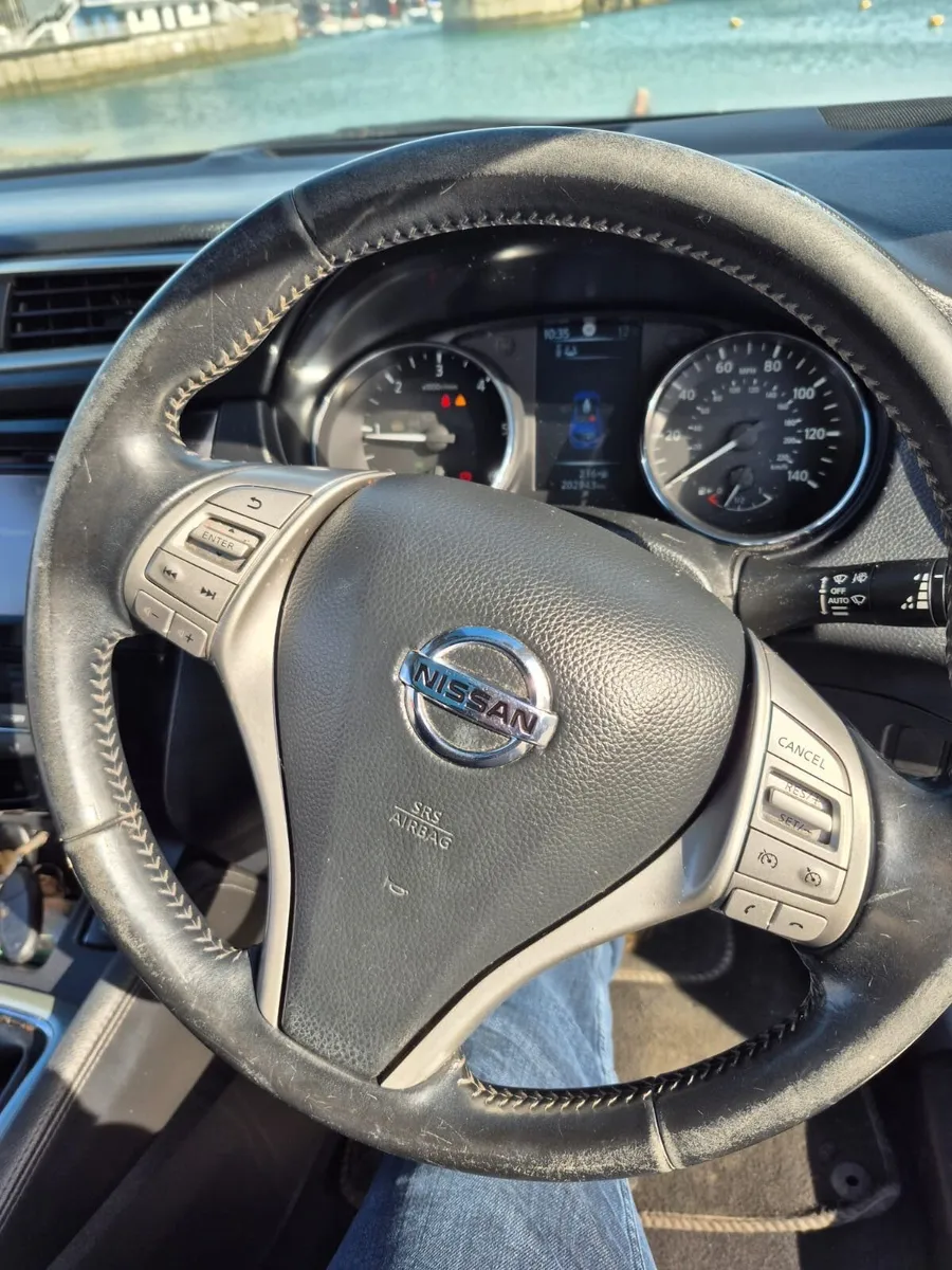 Nissan Qashqai 2016 - Image 2