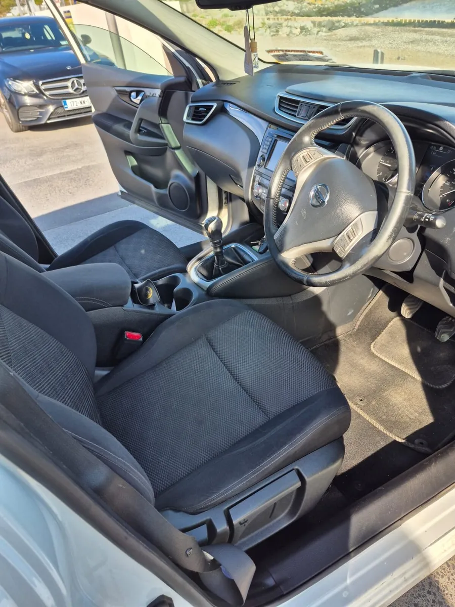 Nissan Qashqai 2016 - Image 3