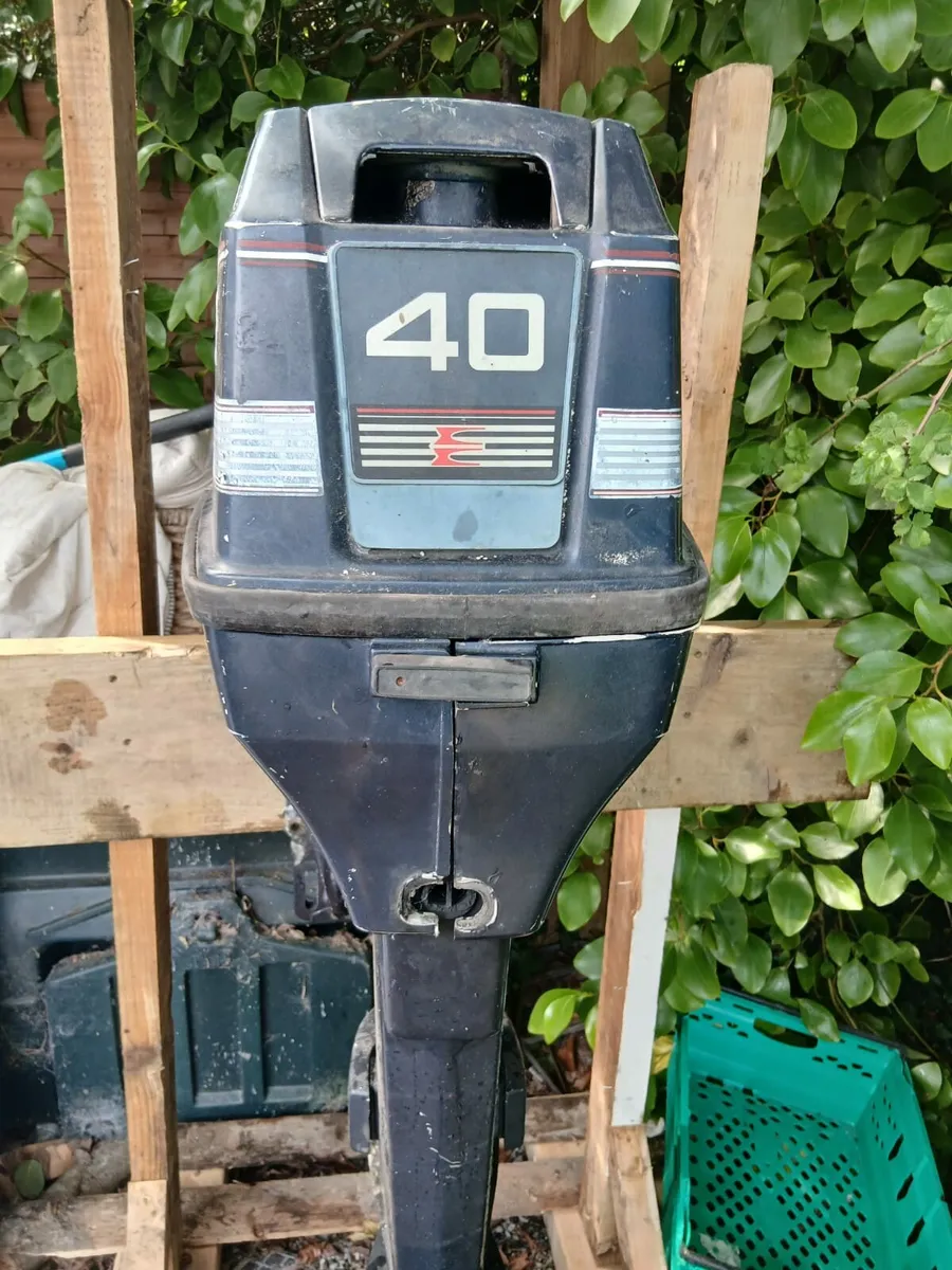Outboard motor 40 hp - Image 3