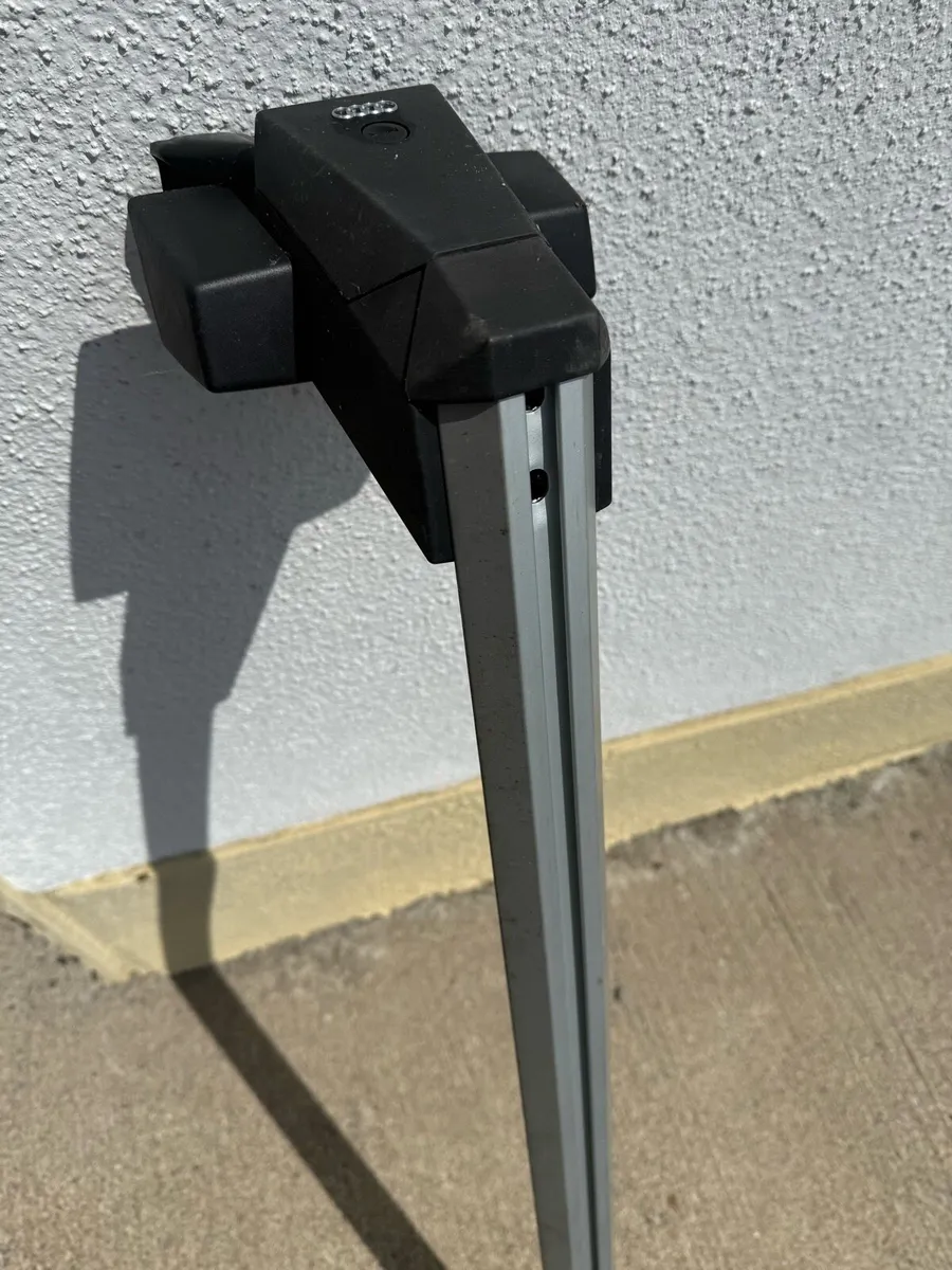 Audi A5 roof bars - Image 1