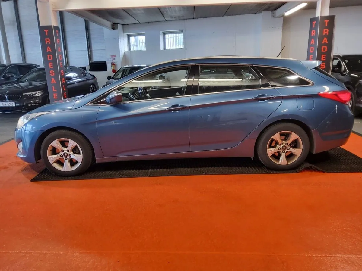 Hyundai i40 Comfort 1.7 Diesel - Image 3