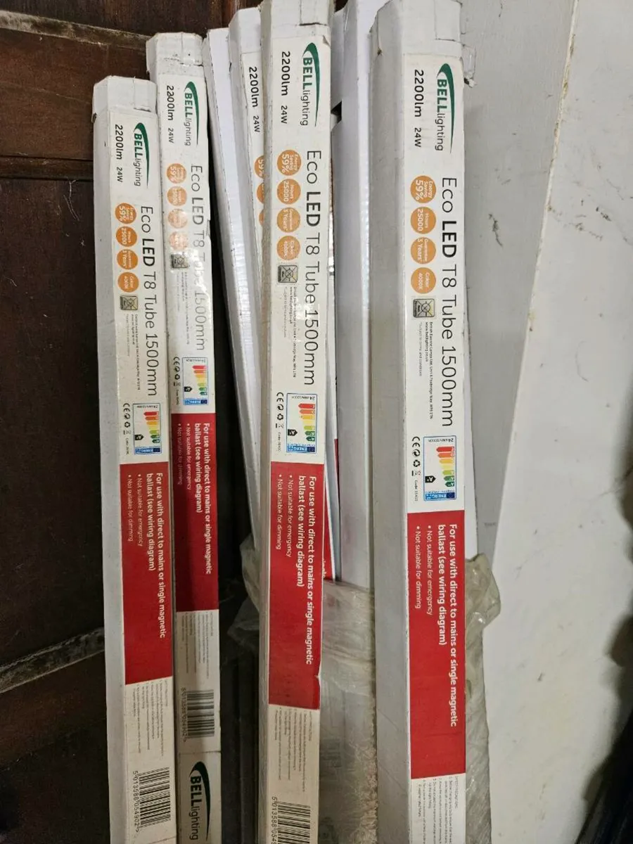20 No. Eco LED tubes - Image 3