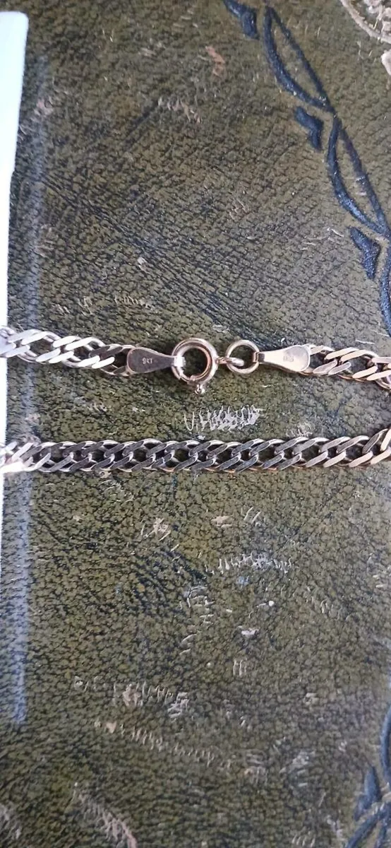 9ct Gold diamond cut Belcher chain - Image 3
