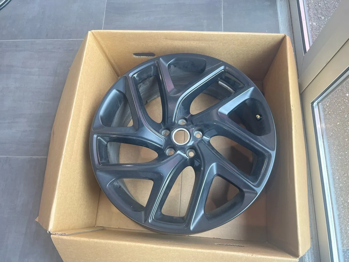 22” RANGE ROVER SPORT VOGUE Style 5131 - Image 3