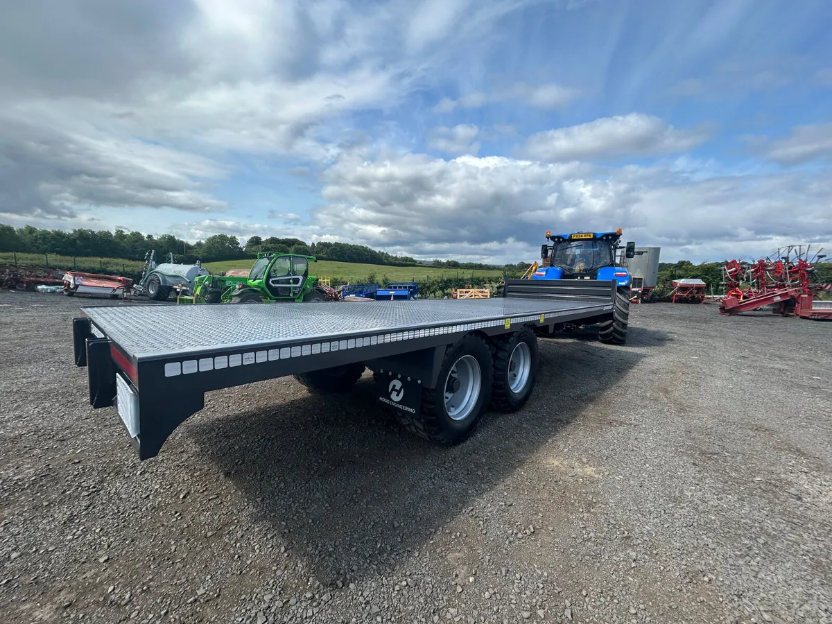 New 26ft Hogg Bale trailer - Image 4