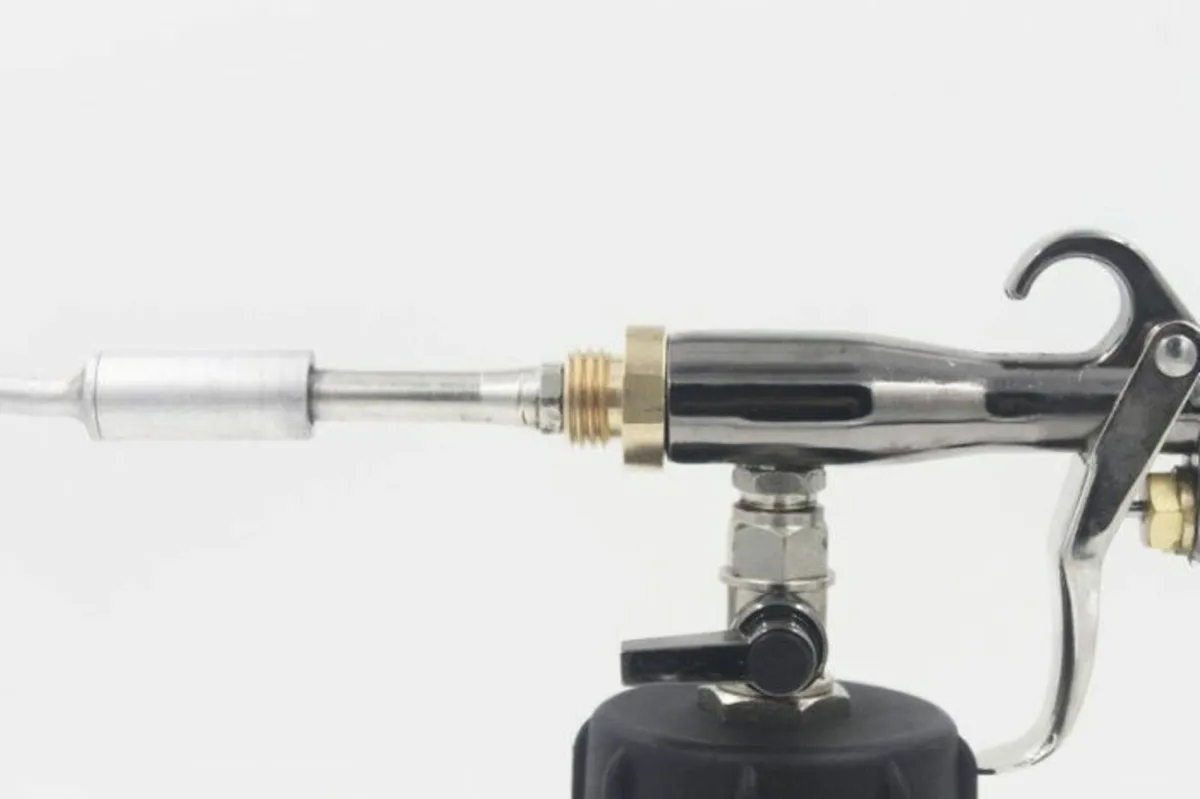 Tornador Wash Cleaning Tool with Suction - Image 4