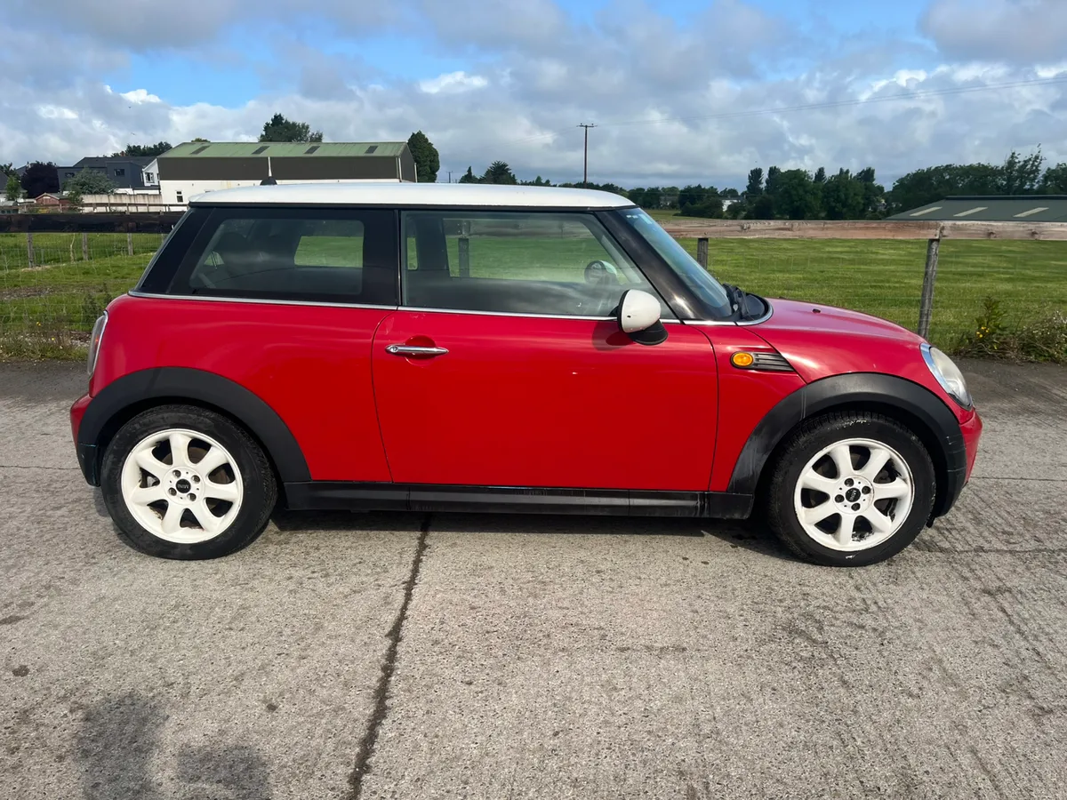 2009, Mini Cooper - Image 2